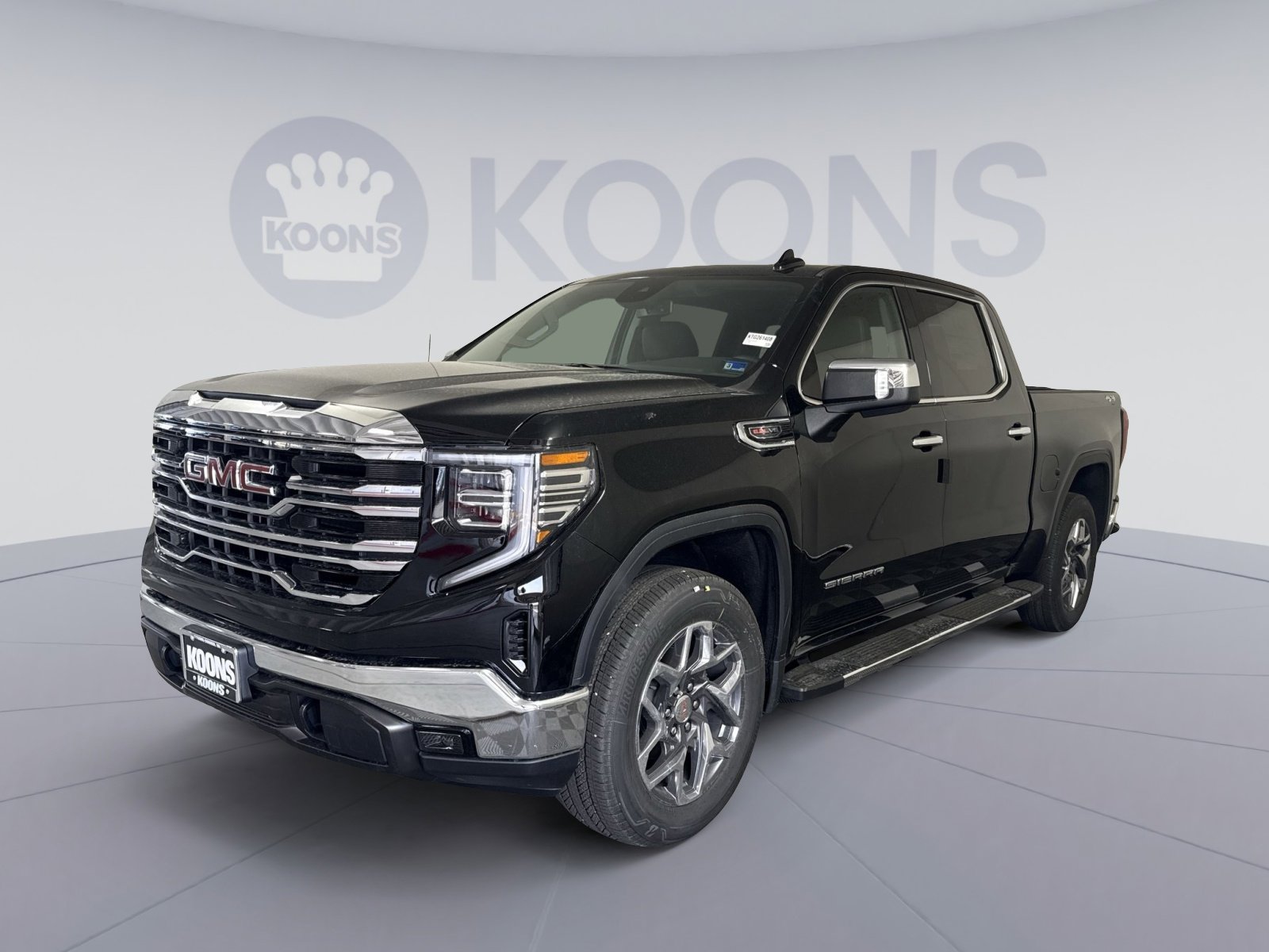 New 2026 GMC Sierra 1500 SLT AWD/4WD image 1