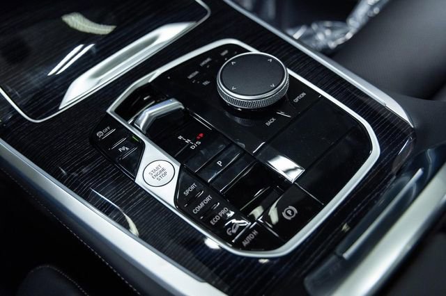 New 2026 BMW X5 xDrive40i AWD/4WD image 21