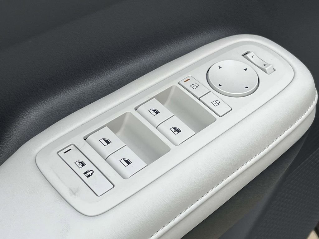 New 2026 Hyundai Santa Fe SEL AWD/4WD image 12