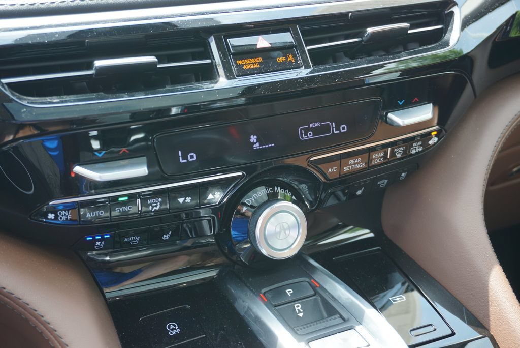 Used 2022 Acura MDX SH-AWD w/ Advance Package image 19