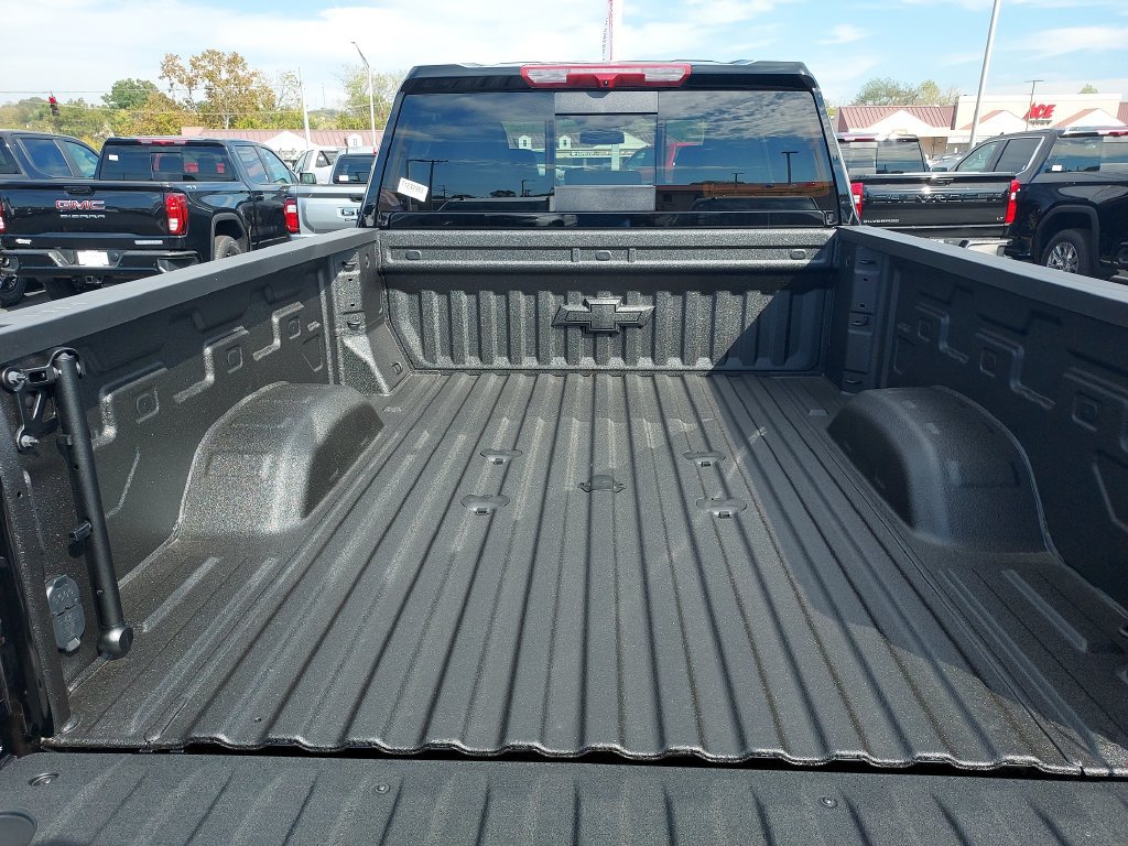 New 2026 Chevrolet Silverado 2500 LT w/ Trail Boss Package AWD/4WD image 9