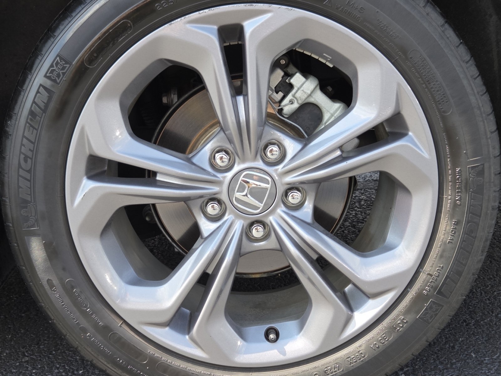 Used 2024 Honda Accord EX image 13