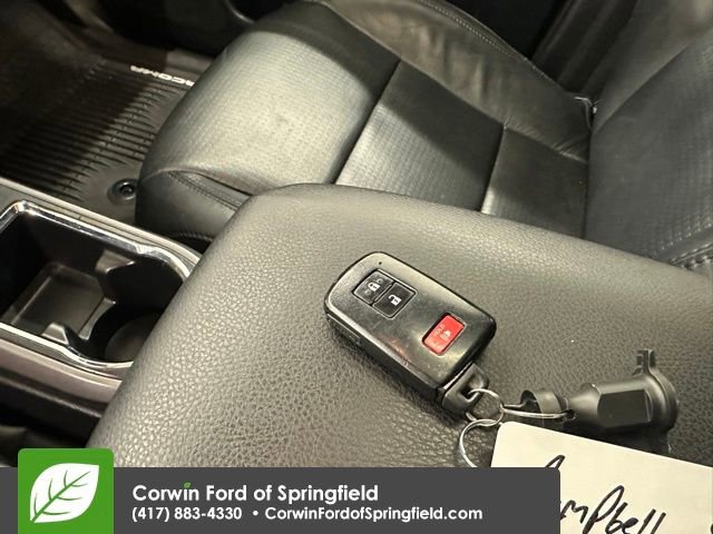 Used 2019 Toyota Tacoma TRD Off-Road image 27