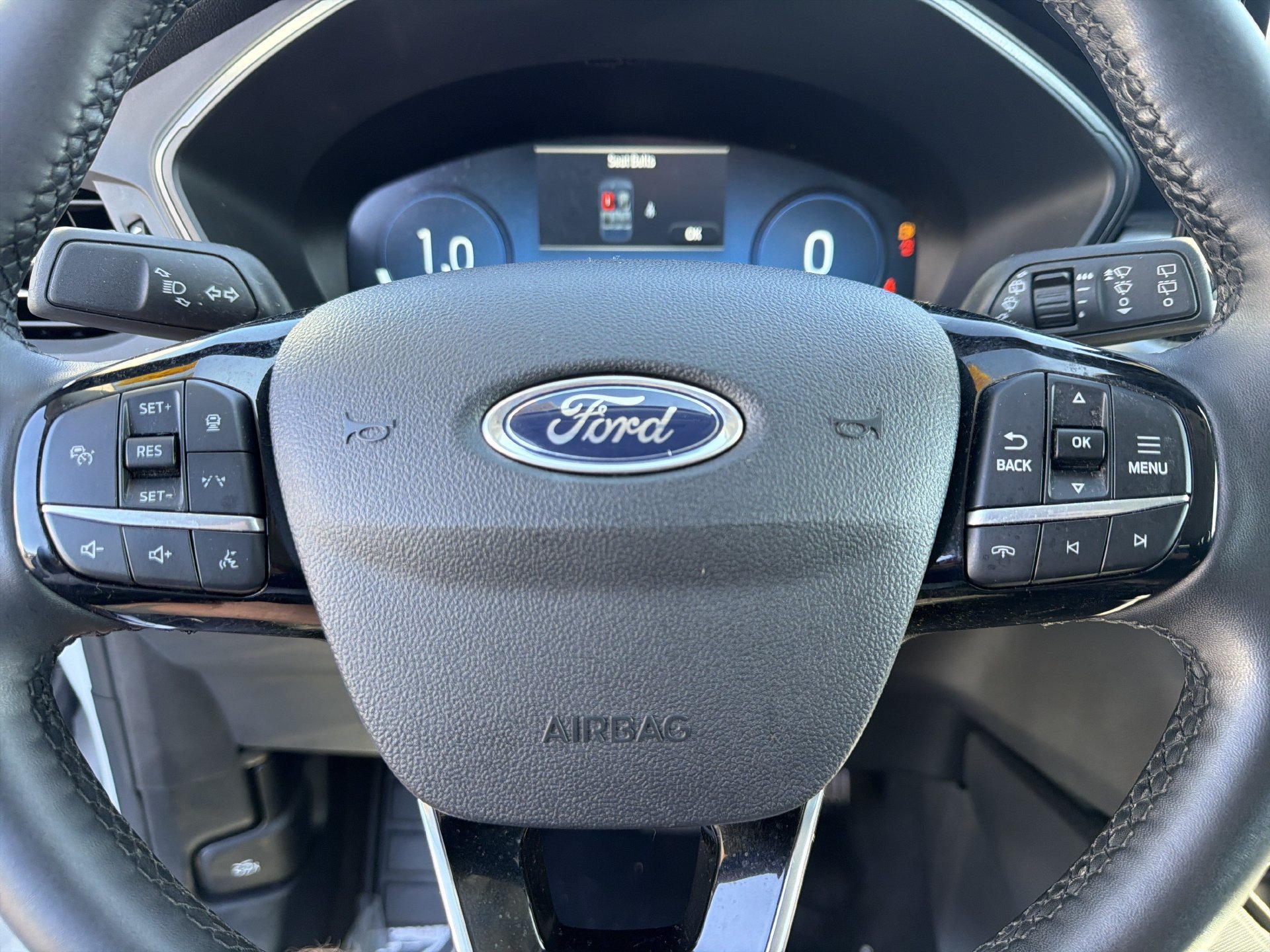 Used 2023 Ford Escape Active w/ Tech Pack #2 AWD/4WD image 7