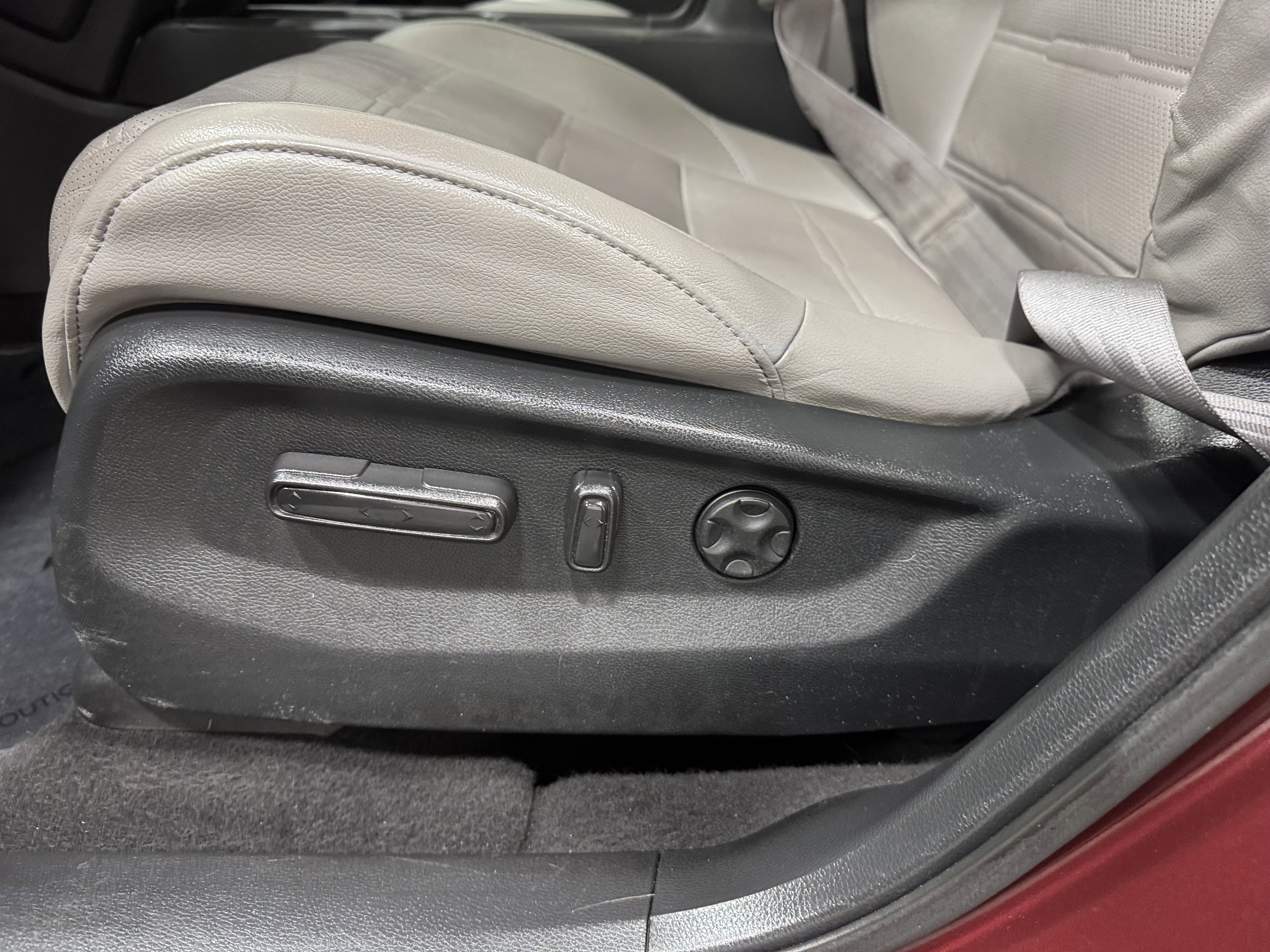 Used 2017 Honda CR-V EX-L image 26