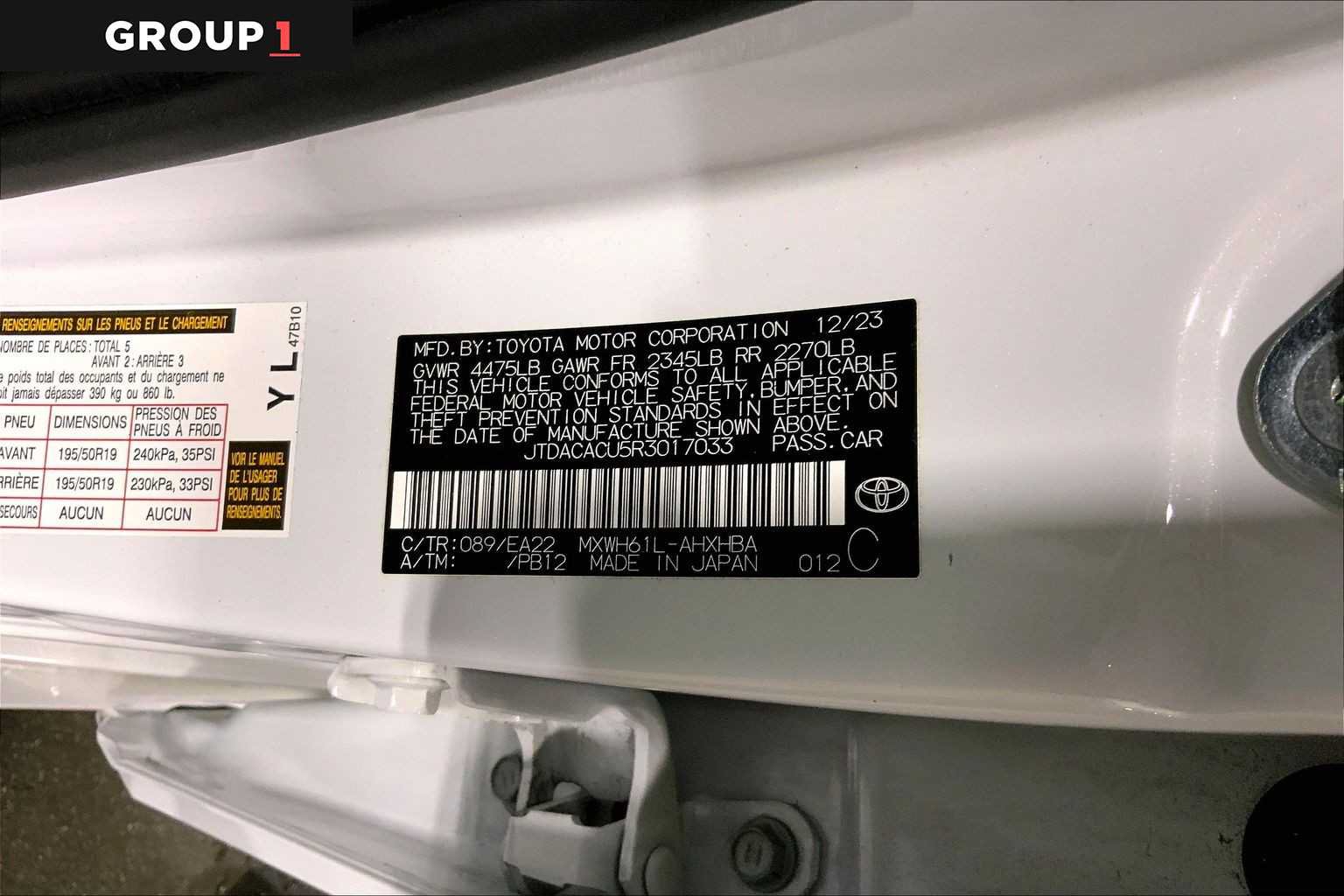 Used 2024 Toyota Prius Prime Premium FWD image 37