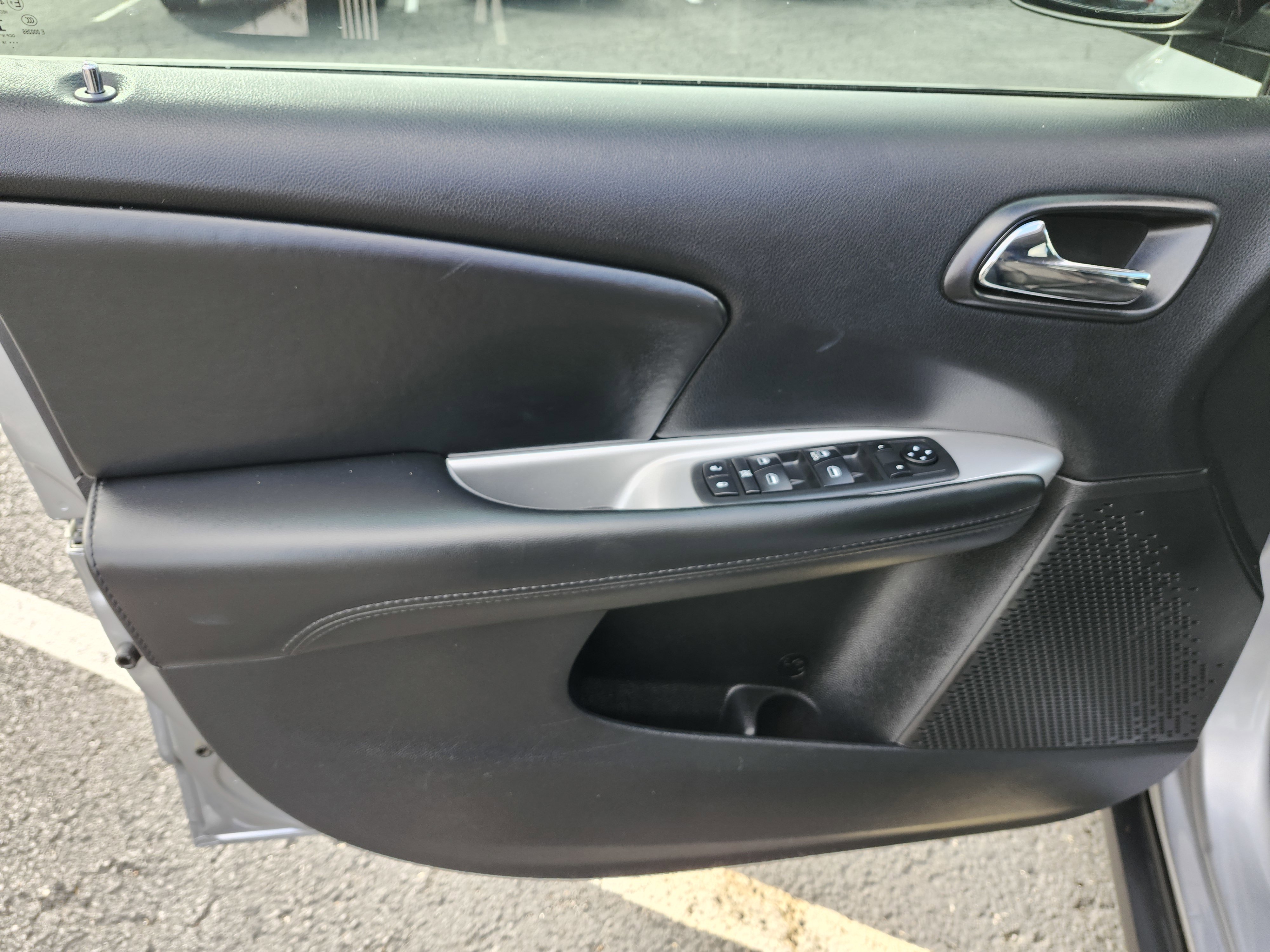 Used 2018 Dodge Journey SE w/ Popular Equipment Group image 23