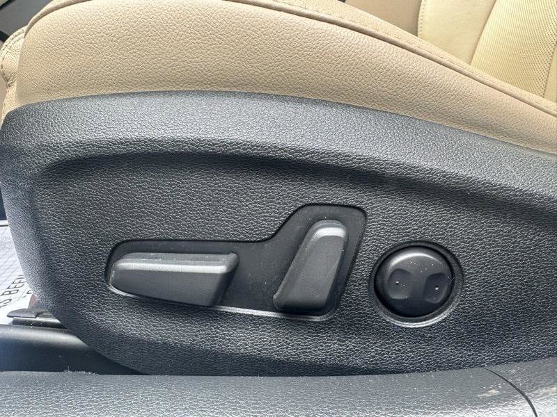 Used 2015 Hyundai Sonata Limited FWD image 21