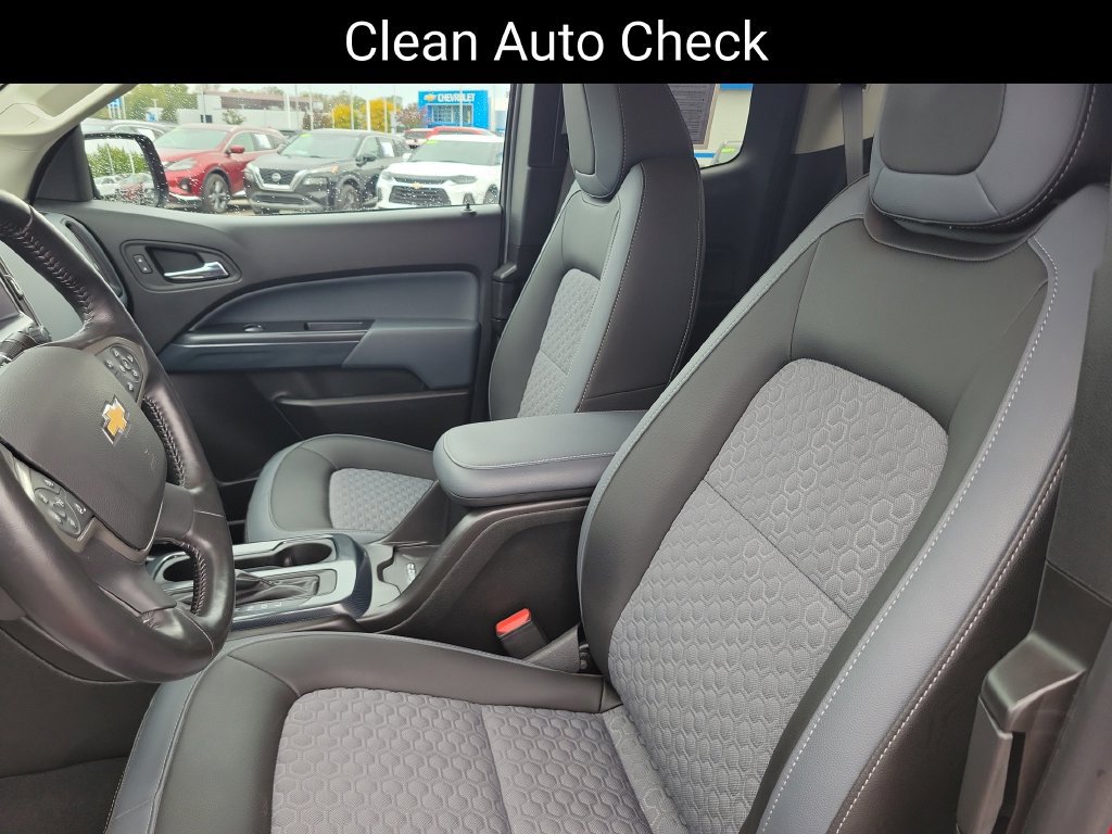 Used 2021 Chevrolet Colorado Z71 w/ Safety Package AWD/4WD image 6