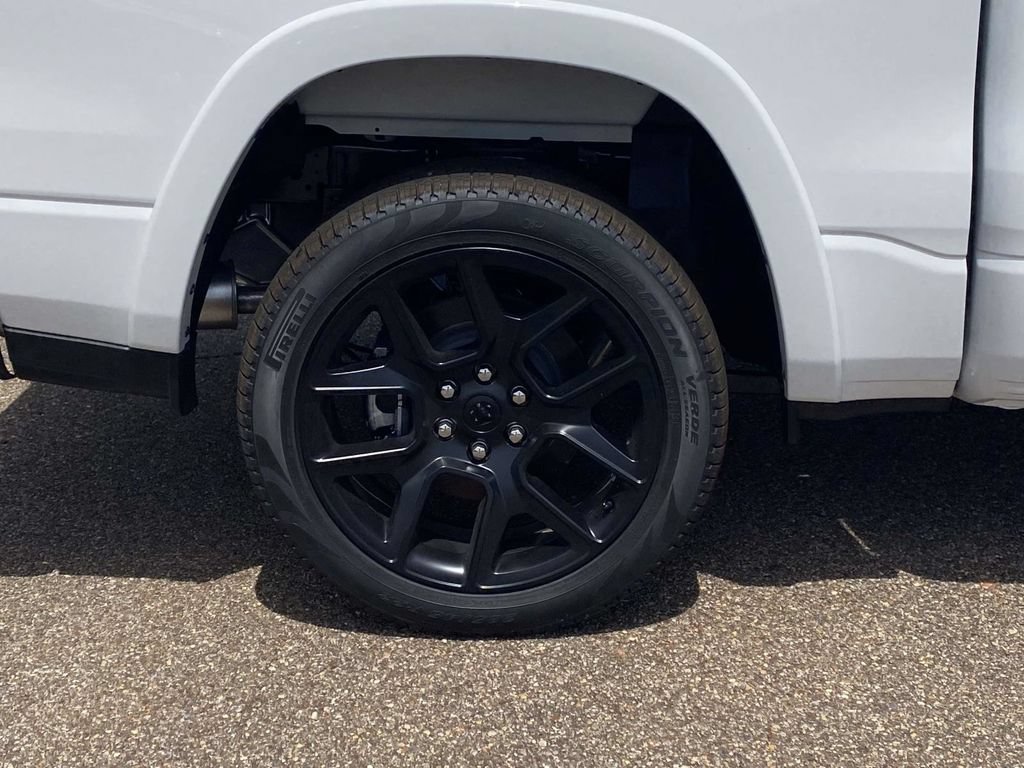New 2026 RAM 1500 Laramie w/ Night Edition AWD/4WD image 8
