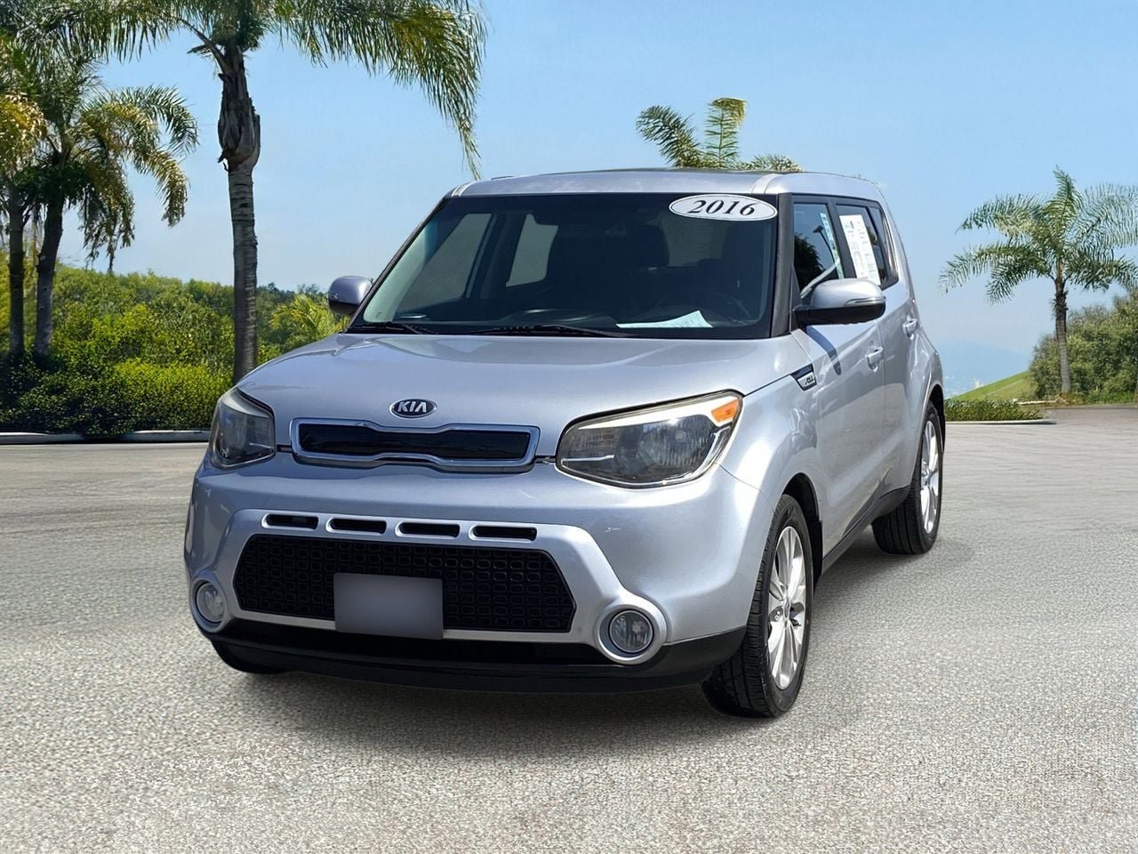 Used 2016 Kia Soul ! FWD image 7