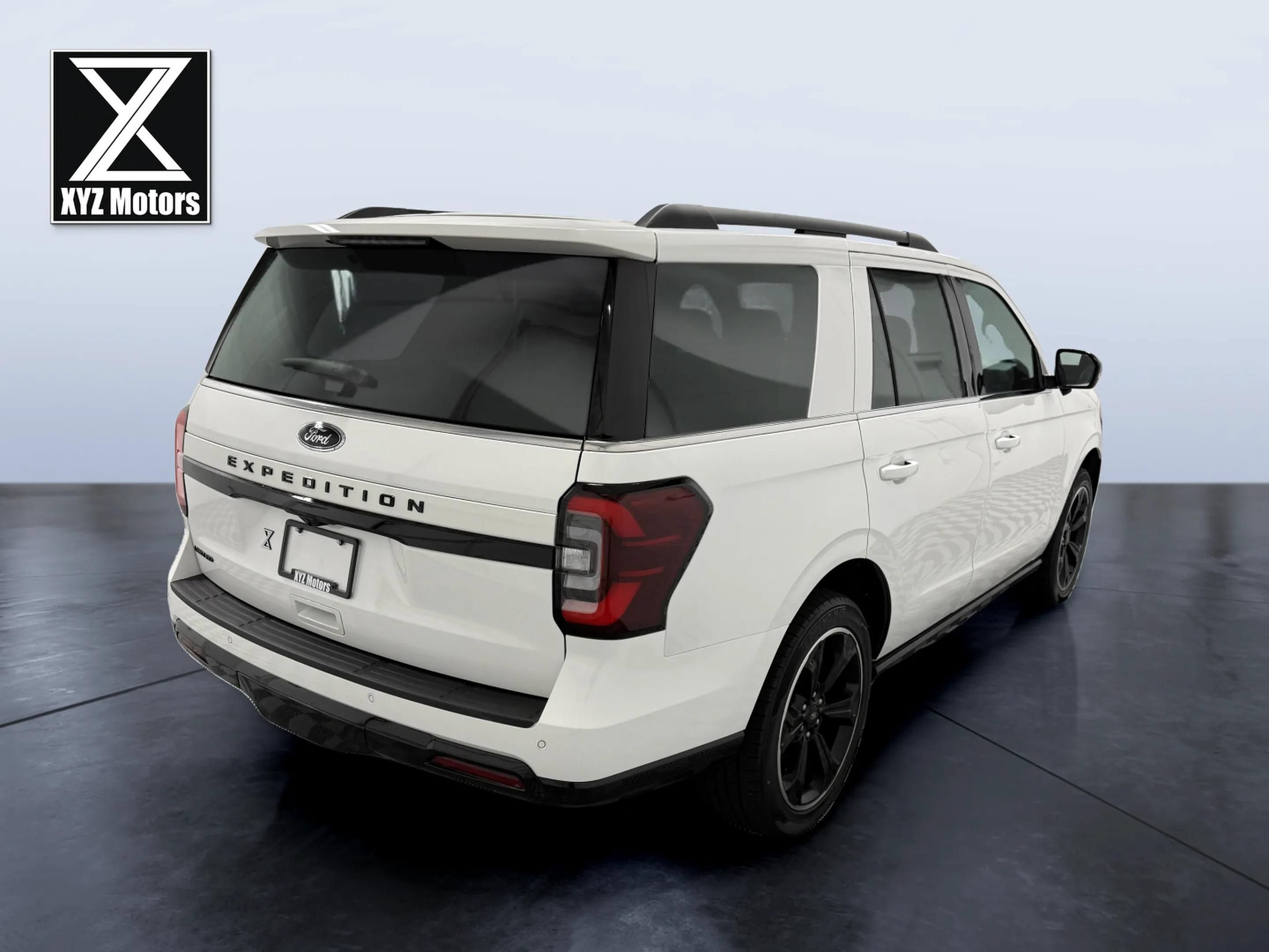 Used 2023 Ford Expedition Limited AWD/4WD image 6