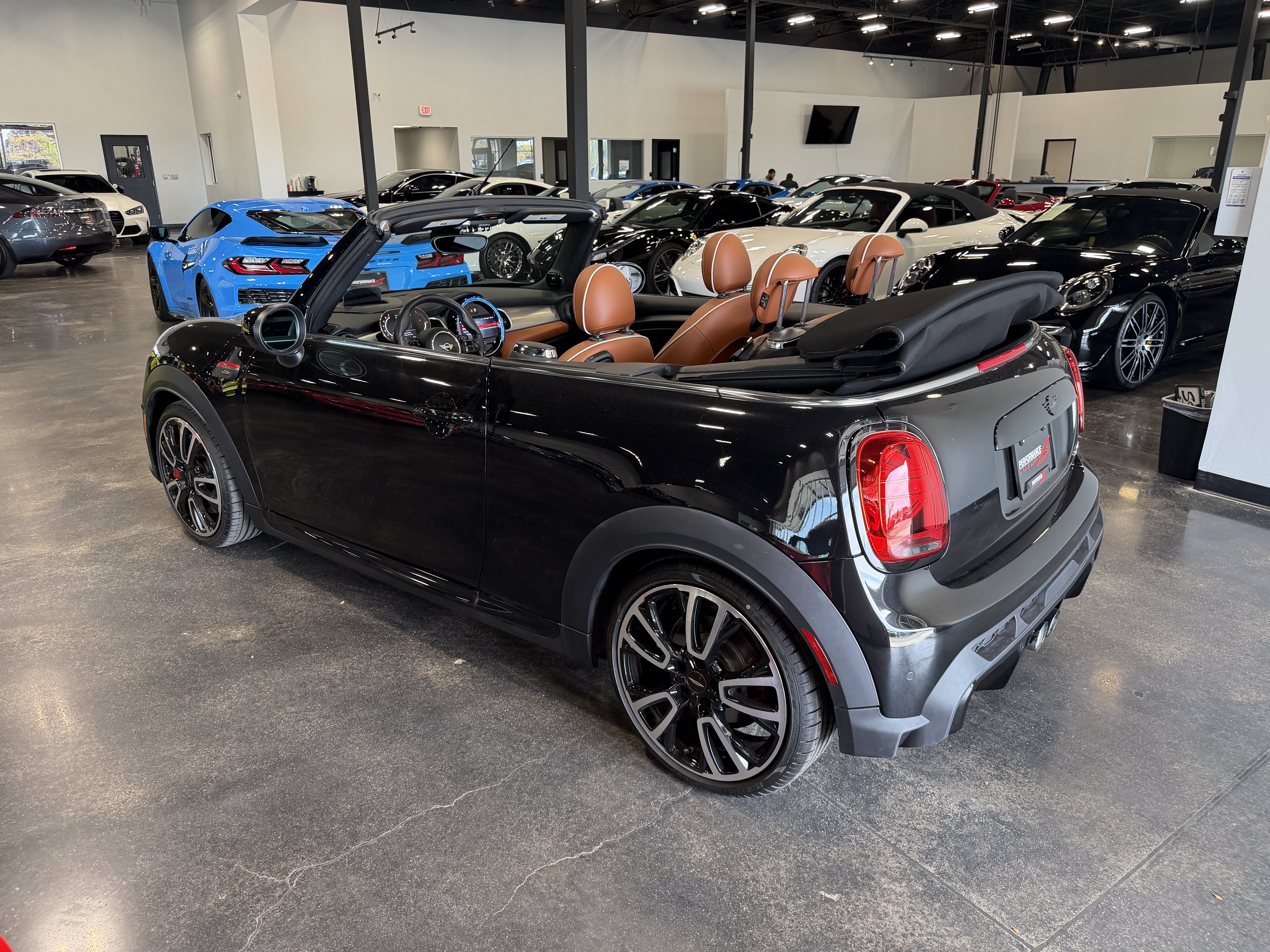 Used 2022 MINI Cooper John Cooper Works w/ Driver Assistance Package FWD image 8