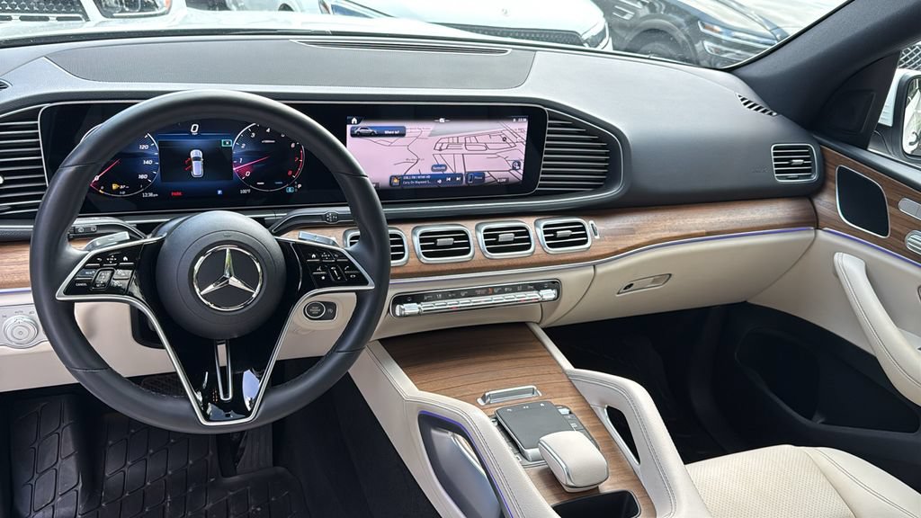 Certified 2025 Mercedes-Benz GLE 350 4MATIC image 25