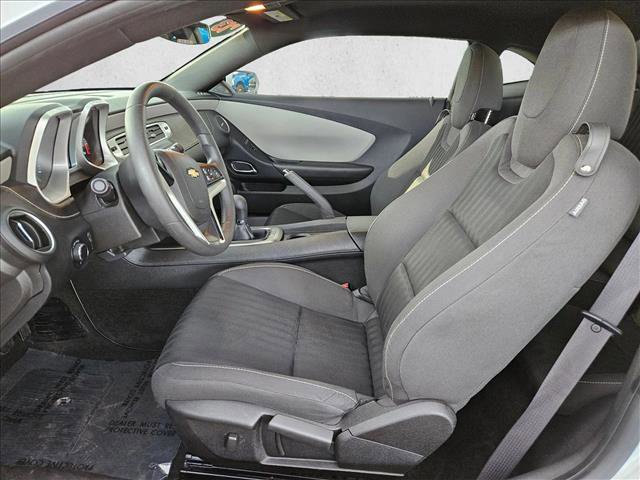 Used 2013 Chevrolet Camaro LS RWD image 15