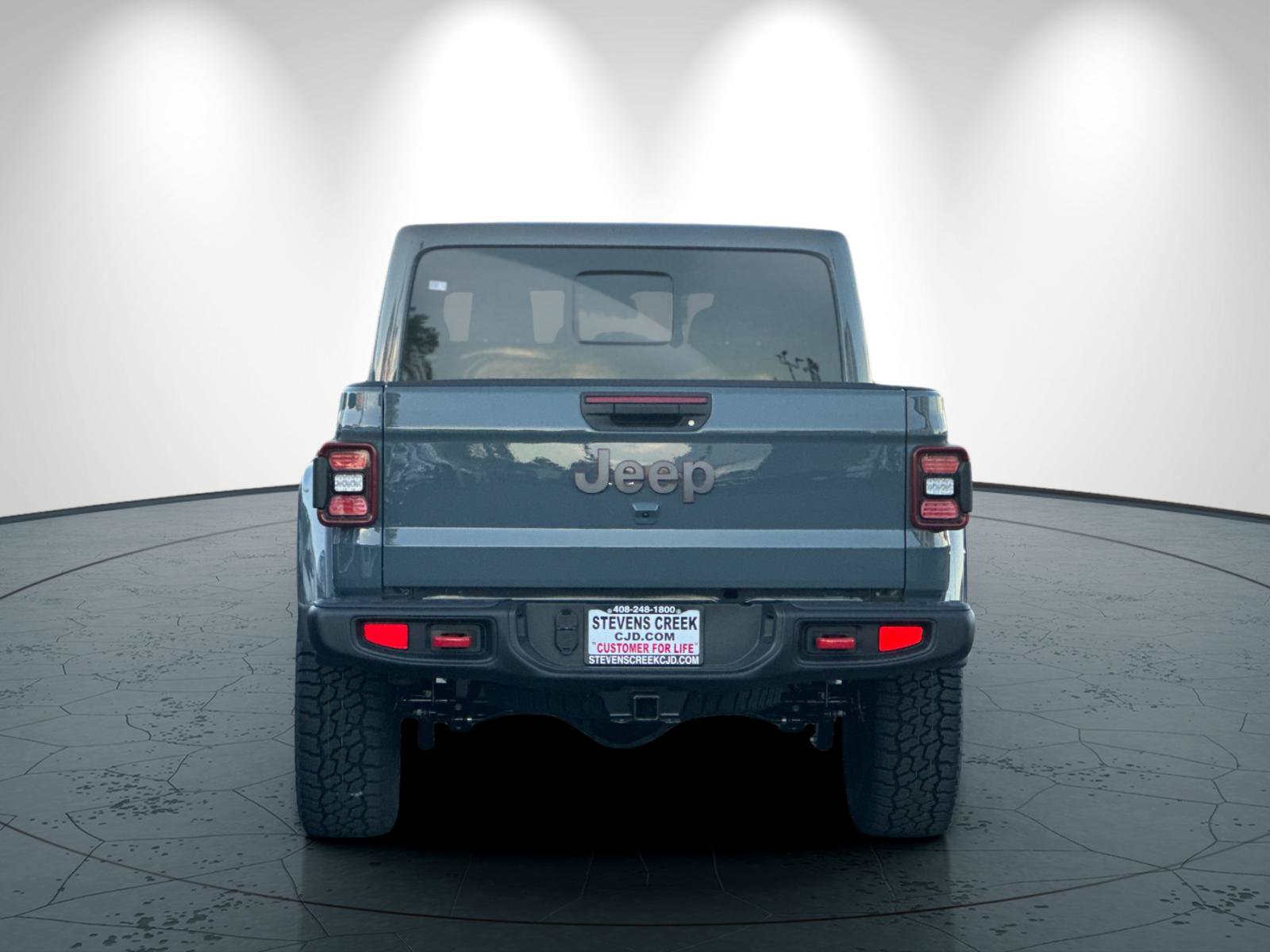 New 2026 Jeep Gladiator Rubicon w/ Steel Power Dome Hood Package AWD/4WD image 5