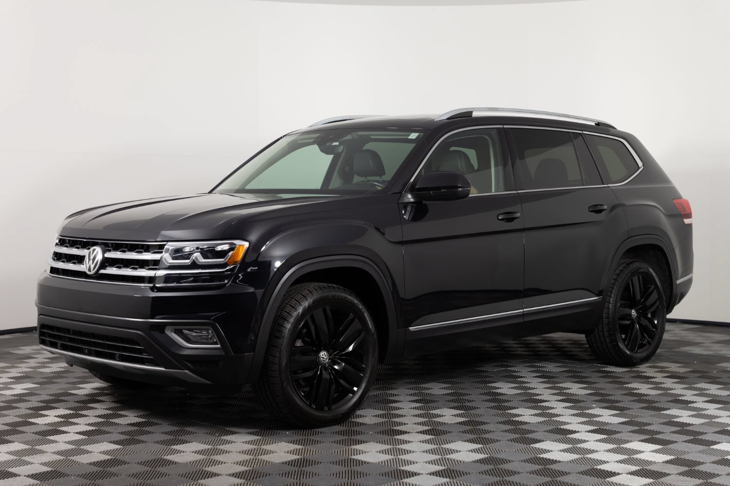 Used 2019 Volkswagen Atlas SEL Premium AWD/4WD image 1