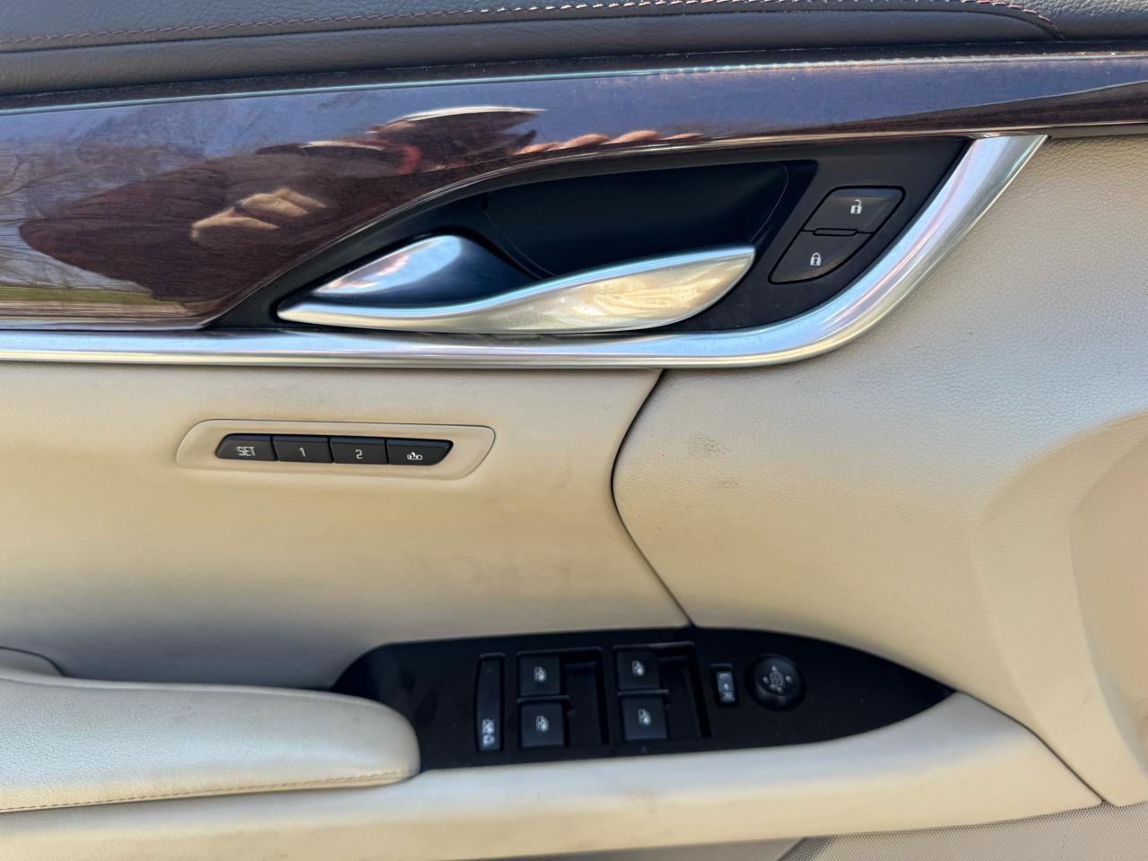 Used 2014 Cadillac XTS Premium image 27