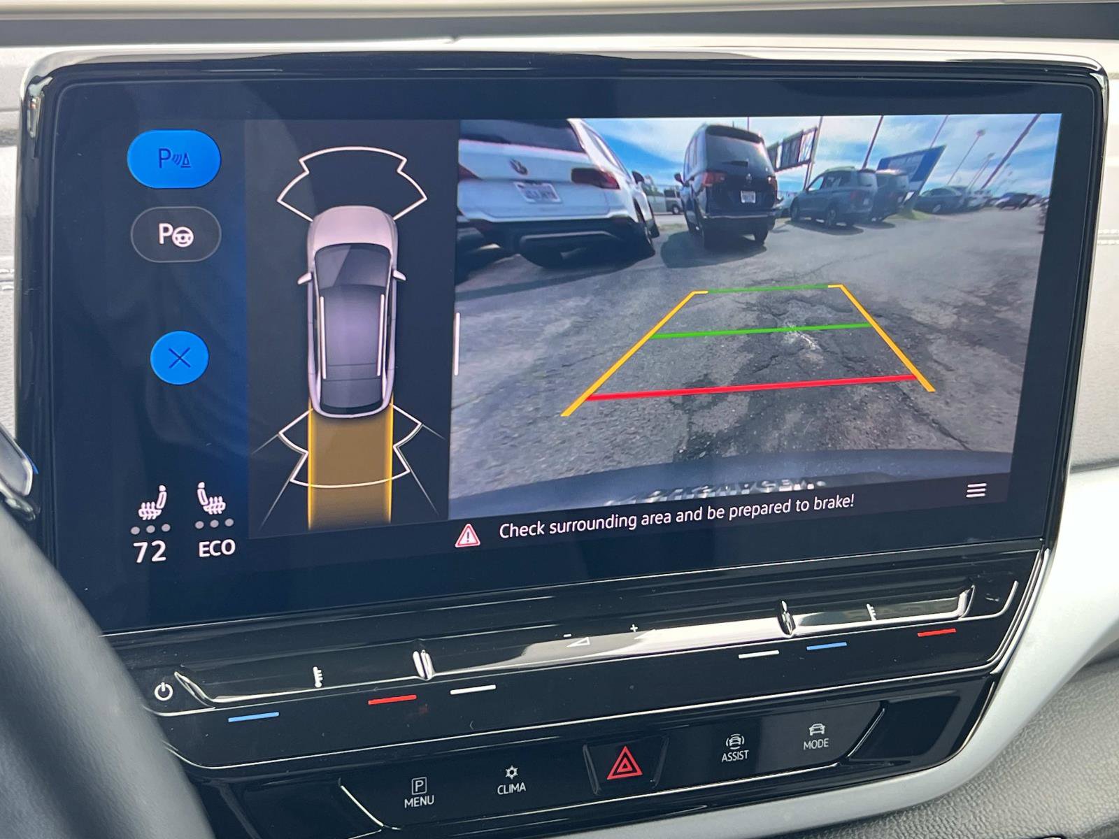 Used 2023 Volkswagen ID.4 Pro image 17