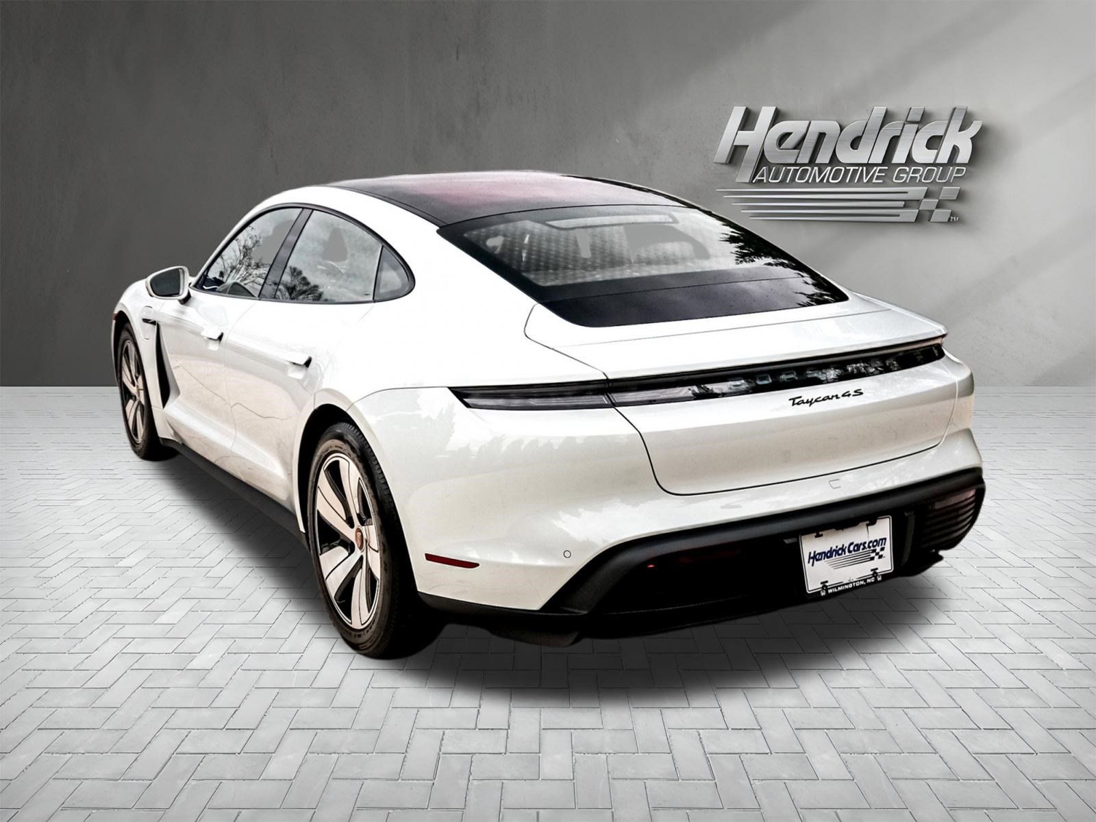 Used 2023 Porsche Taycan 4S image 8