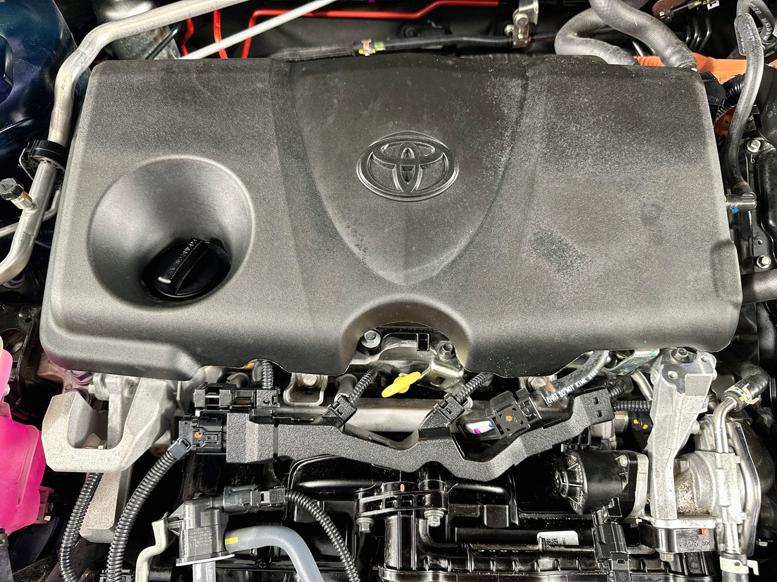 Used 2021 Toyota RAV4 Limited AWD/4WD image 30
