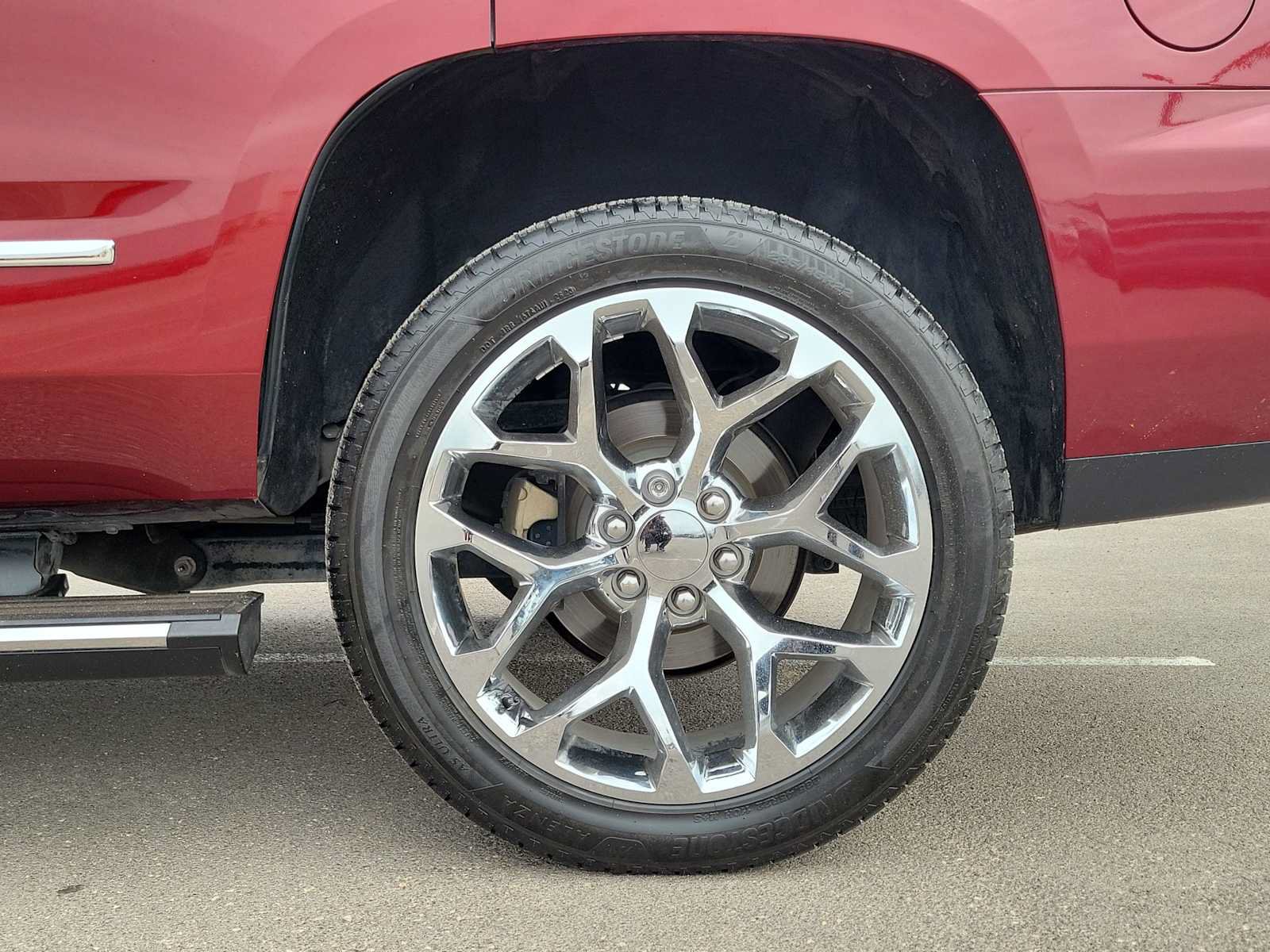 Used 2019 GMC Yukon Denali RWD image 12