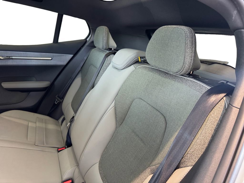 New 2026 Volvo EX30 Cross Country Ultra w/ Protection Package Premier AWD/4WD image 22