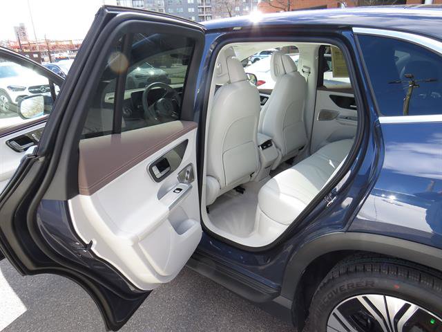 Used 2023 Mercedes-Benz EQE 350+ 4MATIC SUV w/ Exclusive Trim Package image 22