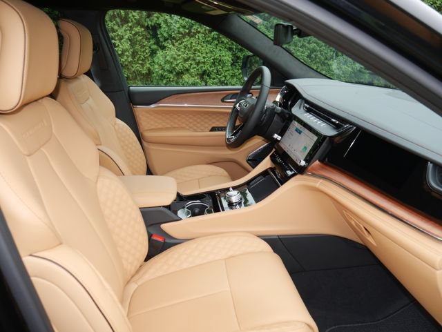 New 2027 Jeep Grand Cherokee Summit AWD/4WD image 27
