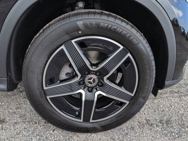 New 2026 Mercedes-Benz GLC 300 image 11