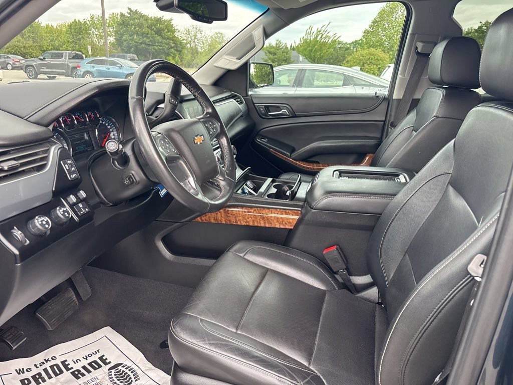 Used 2020 Chevrolet Tahoe Premier w/ RST Edition AWD/4WD image 10