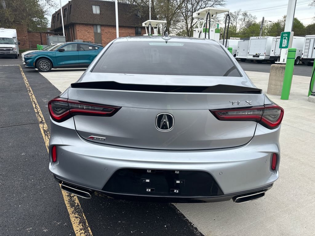 Used 2022 Acura TLX w/ A-SPEC Pkg FWD image 8