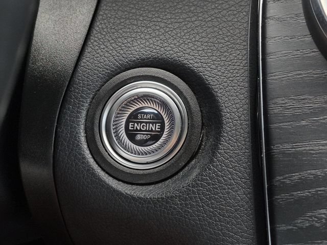 Certified 2021 Mercedes-Benz GLC 300 4MATIC image 32