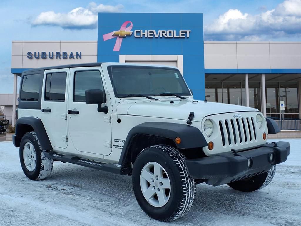Used 2010 Jeep Wrangler Unlimited Sport image 3