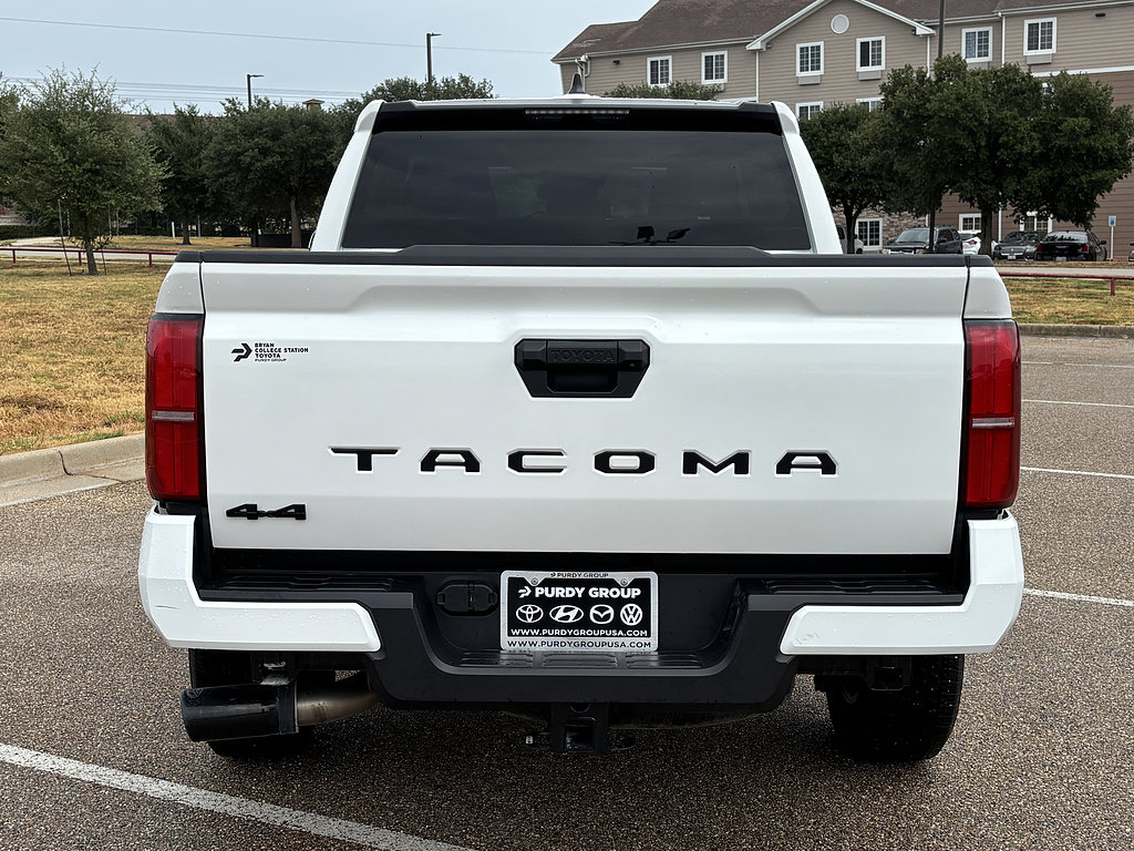 Certified 2026 Toyota Tacoma SR5 AWD/4WD image 6