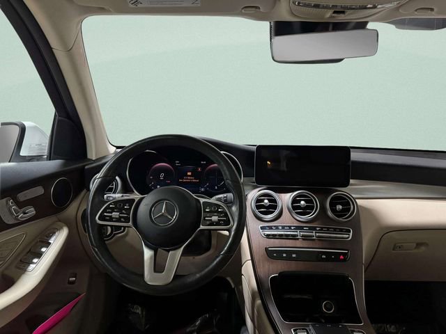 Used 2021 Mercedes-Benz GLC 300 4MATIC w/ Premium Package image 13