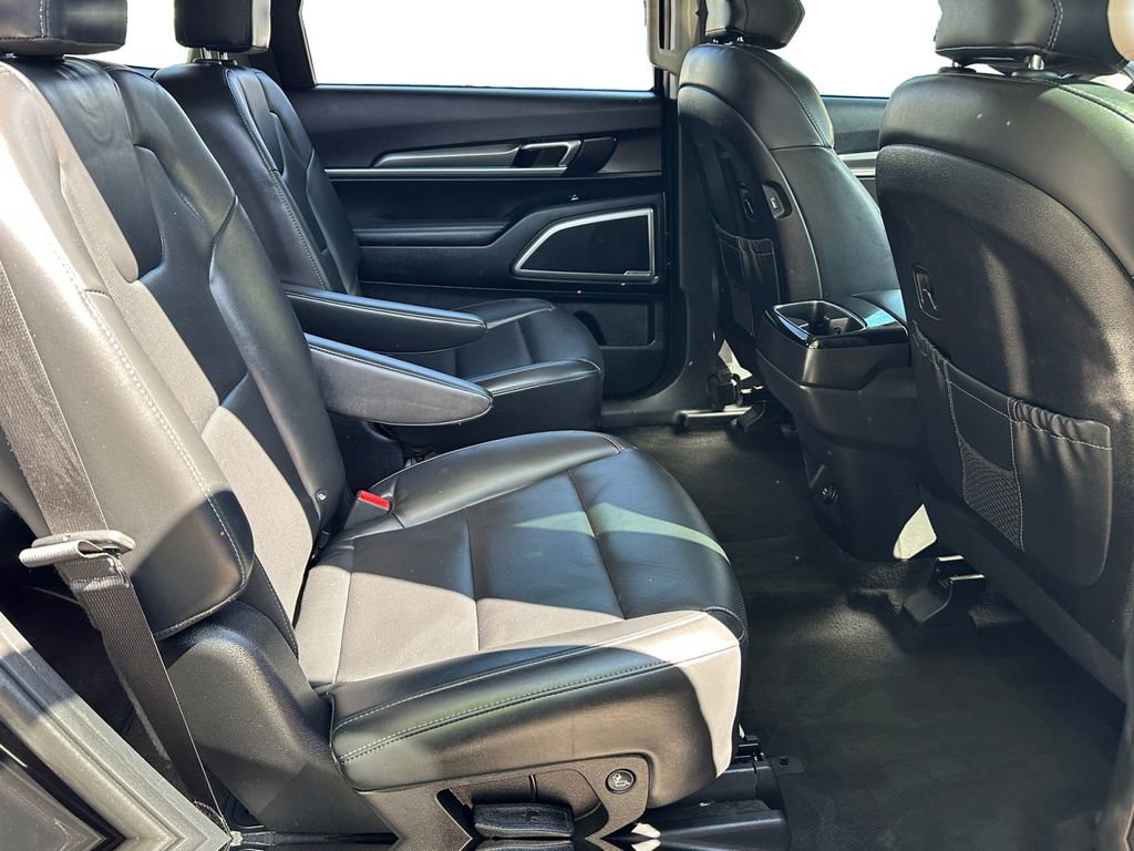 Certified 2021 Kia Telluride S FWD image 16