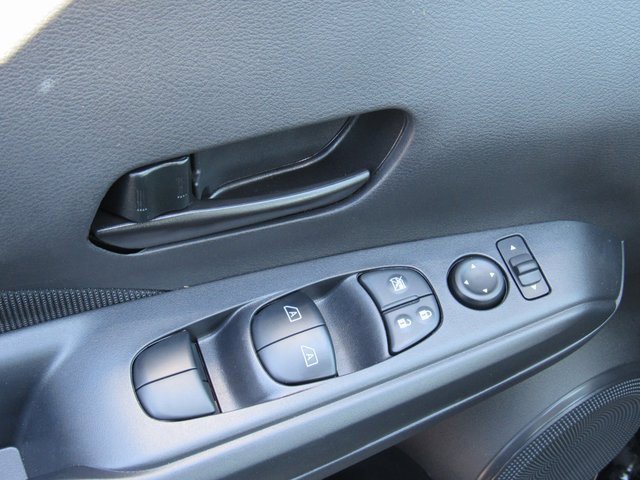 New 2025 Nissan Kicks Play S w/ Interior Electronics Package image 11