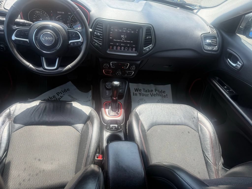 Used 2021 Jeep Compass Trailhawk AWD/4WD image 11