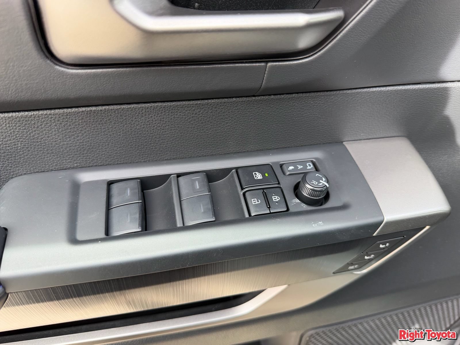 New 2026 Toyota Tundra Platinum AWD/4WD image 21