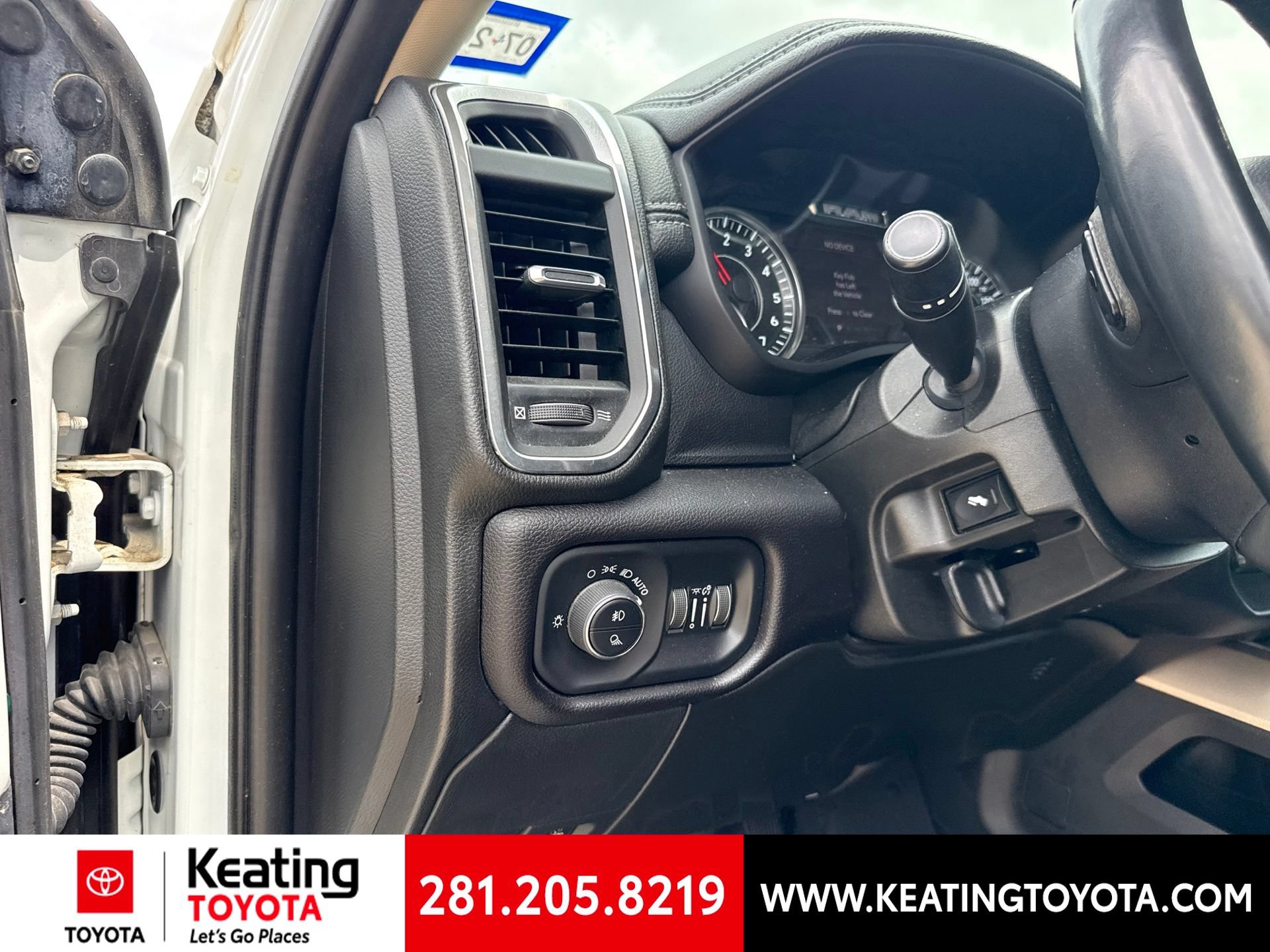 Used 2022 RAM 2500 Laramie AWD/4WD image 16