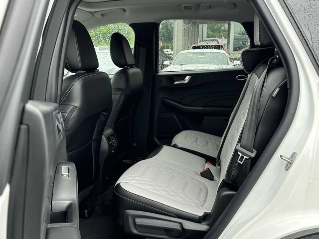 New 2024 Ford Escape SE w/ PHEV Premium Package FWD image 14