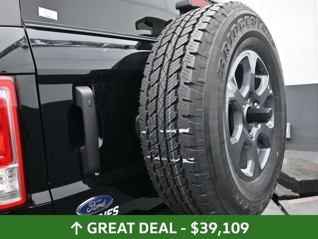 Used 2025 Ford Bronco Big Bend image 30