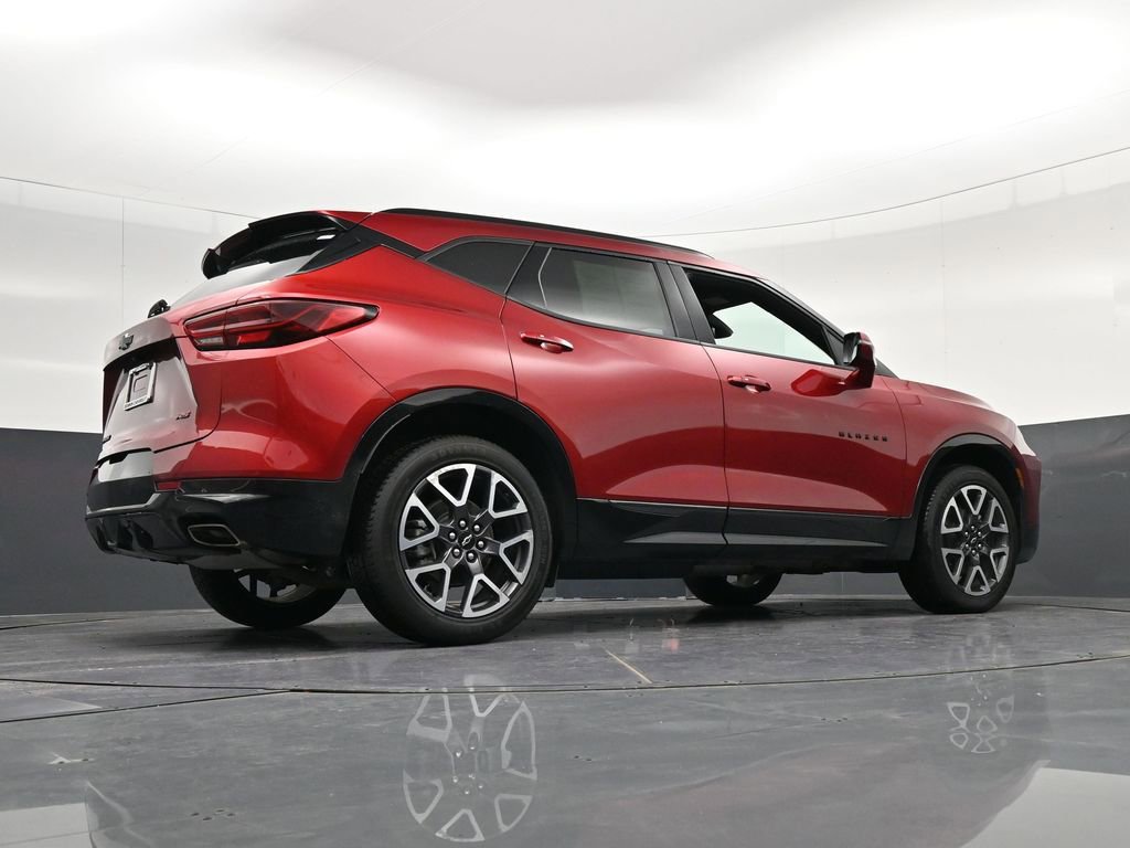 Used 2024 Chevrolet Blazer RS FWD image 32