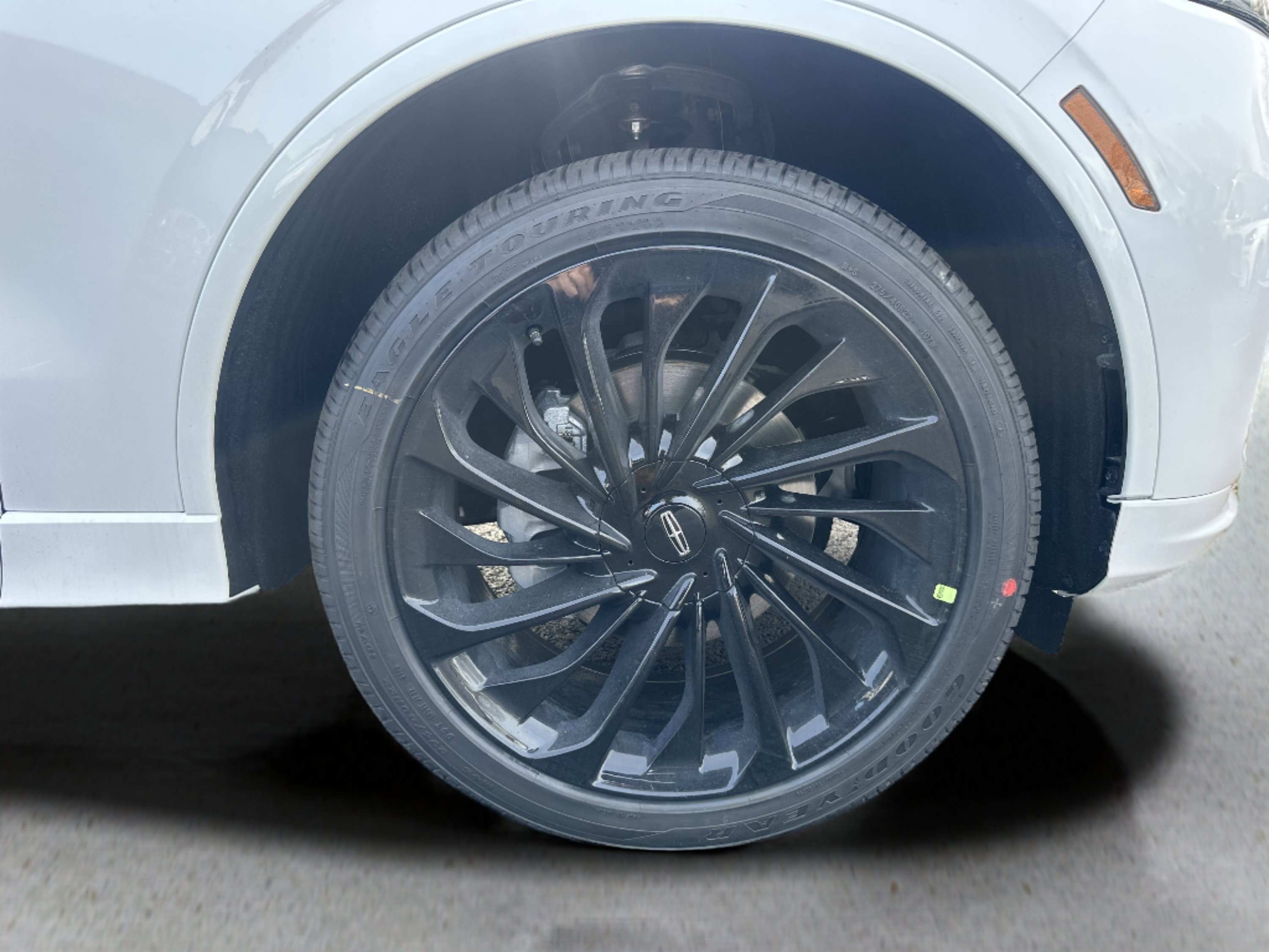 New 2026 Lincoln Aviator Reserve AWD/4WD image 8