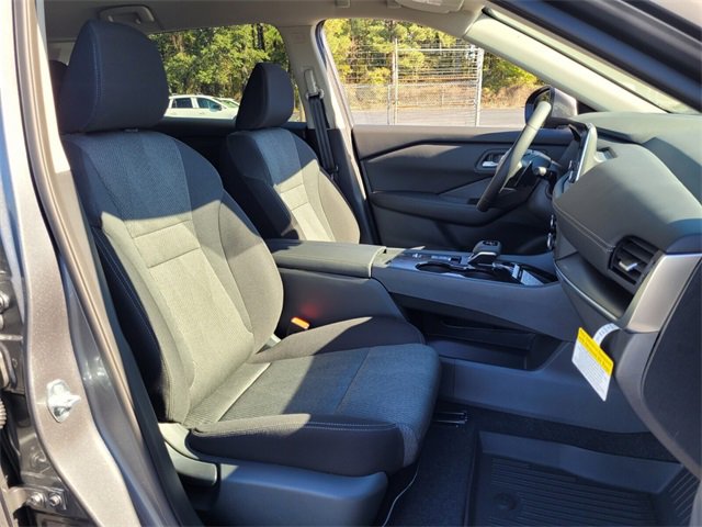 New 2026 Nissan Rogue SV image 10