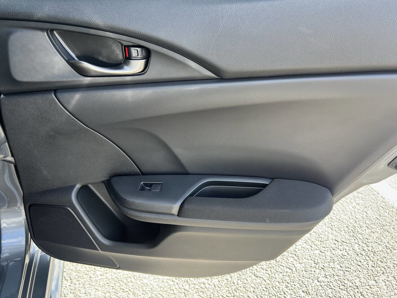 Used 2018 Honda Civic Sport image 26