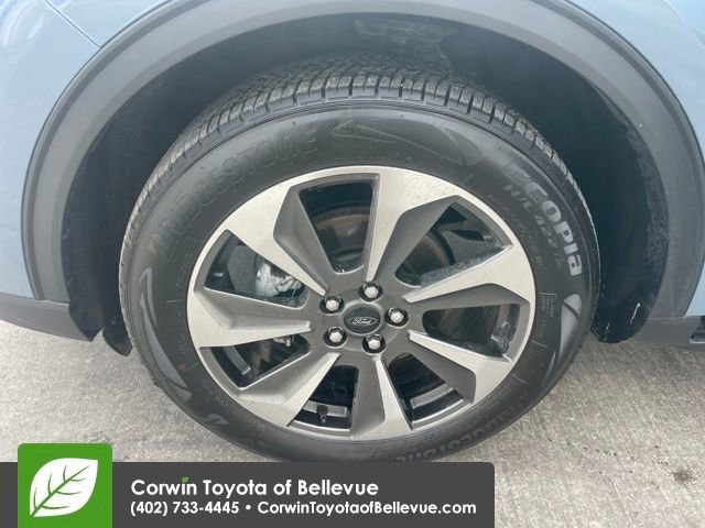 Used 2023 Ford Escape Platinum image 16