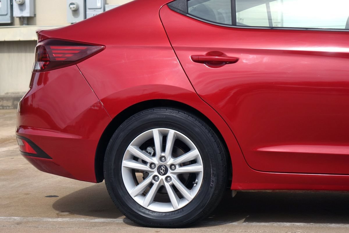 Used 2019 Hyundai Elantra Value Edition FWD image 27