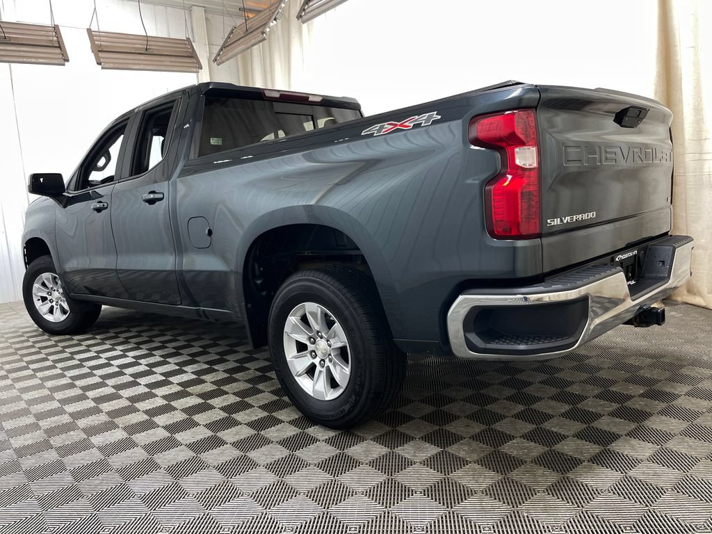Used 2019 Chevrolet Silverado 1500 LT w/ All-Star Edition AWD/4WD image 44